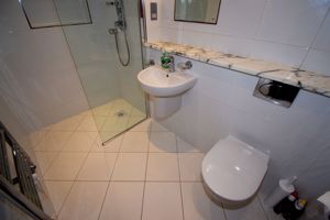 EnSuite- click for photo gallery